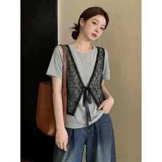 批发蕾丝拼接正肩短袖T恤女2026夏季新款大码<b class='q'>胖</b><b class='q'>mm</b>假两件洋气减龄上衣