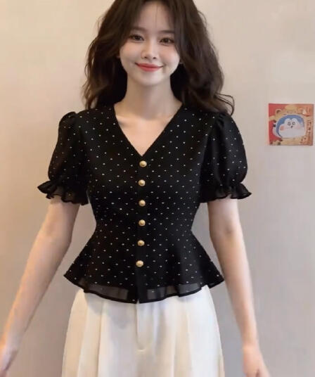 프랑스식 검정색 도트 무늬 거품 소매 V넥 반팔 여성 셔츠 여름 디자인 센스 허리 수축 연령 감소 작은 셔츠 품격 맨위