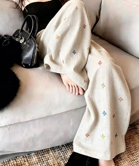 단색 아마 자수 캐주얼 바지 여성 2026 년 여름 인기 새로운 일상 출퇴근 다용도 고급 와이드 레그 팬츠