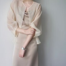 批发洋气冰丝雪纺防晒开衫上衣女夏季新款配吊带裙外搭<b class='q'>小</b><b class='q'>披肩</b>空调罩衫