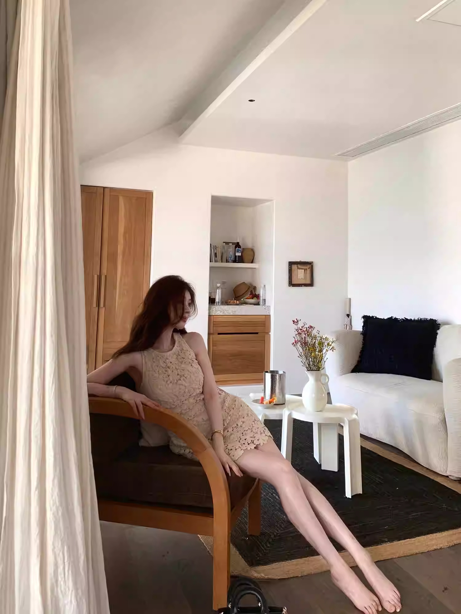 sya 크 사이 작은 웨스트 프랑스식 부드러운 여성 드레스 봄 예복 홀로우 아웃 레이스 민소매 인사이드 가져 가라. 쇼트 스타일 치마 새로운