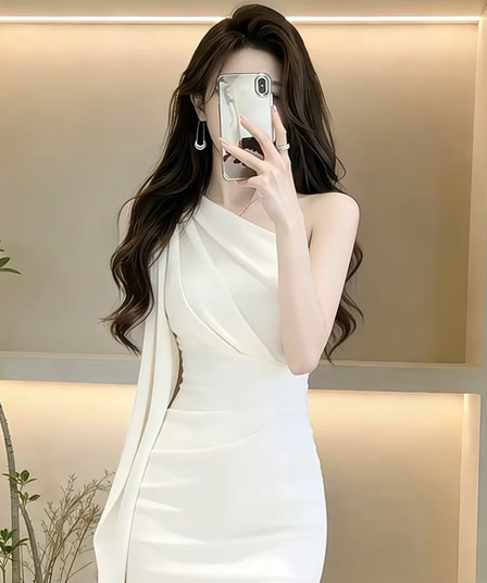 품격 명문 여성 화이트 비스듬한 어깨 드레스 2026 여름 참석 중요 경우 그레이트 봐라. 프랑스식 꼬집기 허리 치마