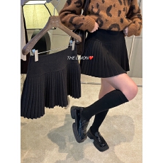 批发加厚毛呢压褶半身裙女秋冬大码小个子高腰遮胯A字防走光百褶<b class='q'>短裙</b>