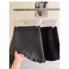 批发复古少女减龄木耳花边波点毛呢<b class='q'>短裙</b>女秋冬加厚包臀A字温柔半身裙