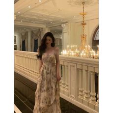 批发水墨碎花吊带<b class='q'>连衣裙</b>女2026新款小众绝美气质仙女收腰长裙