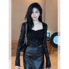 批发早秋黑色方领长袖蕾丝<b class='q'>雪纺衫女</b>秋冬季修身内搭打底衫别致独特上衣