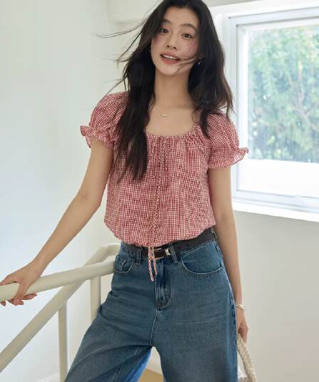 레트로 활력 빨간색 체크무늬 명중 가져 가라. 허리 수축 거품 소매 작은 셔츠 여성 여름 쇼트 스타일 디스플레이 화이트 통기성 쉬폰 블라우스