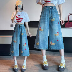 批发实拍 牛仔<b class='q'>七分</b>裤刺绣狗绣花宽松紧高腰直筒阔腿显瘦大码女装230斤