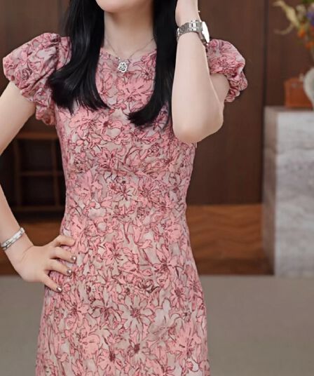 녹색 치자 나무 여름 새로운 패션 다용도 연령 감소 품격 비스듬한 자르다 꽃무늬 허리 수축 드레스