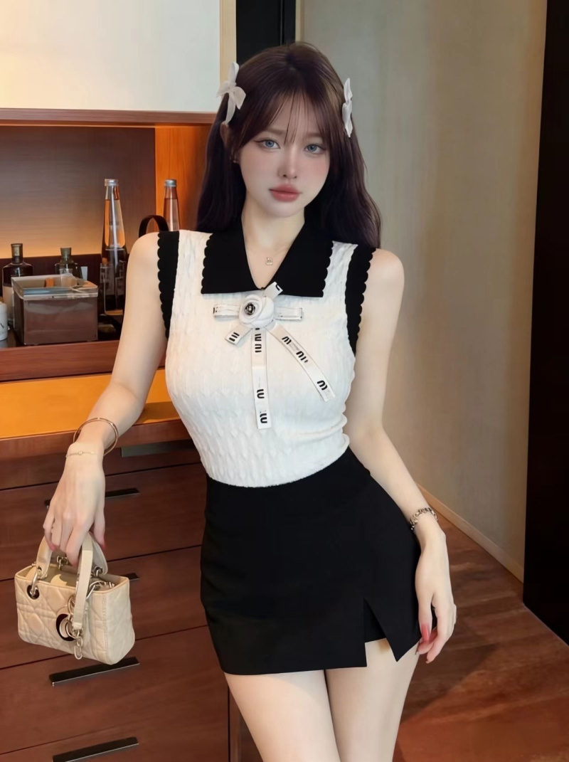 실사 정가 폴로 칼라 나비 매듭 민소매 배색 니트 맨위 몸매 가꾸기 연령 감소 다용도 티셔츠
