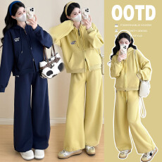 批发实拍~孕妇秋冬新款休闲慵懒风运动长袖外套+阔腿裤孕妇两件套6259