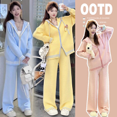 批发有货2025孕妇秋冬新品软糯连帽毛衣休闲阔腿裤毛衣宽松套装6260