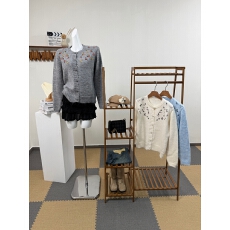 批发韩系手工绣花毛衣外套女2025秋冬新款慵懒复古宽松<b class='q'>针织</b><b class='q'>开衫</b>