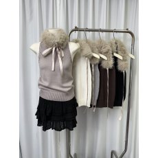 批发法式毛领无袖针织马甲背心女<b class='q'>秋</b>冬外穿高级感纯欲辣妹内搭打底上衣