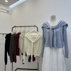 批发2026年季新款学院风<b class='q'>针织</b><b class='q'>开衫</b>套装女长袖圆领薄外套毛衣带披肩