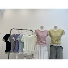 批发纯欲拼色真两件2026春夏设计感修身显瘦亲肤超柔时尚百搭T恤潮