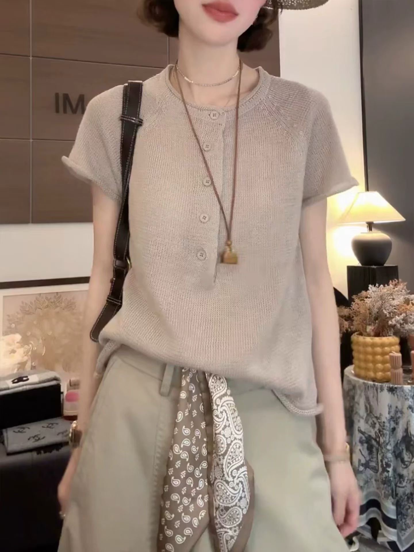 열세 개 2026 봄 여름 새로운 익스트림 제인 바람 루즈핏 반팔 니트 스웨터 여성 한 부서 따뜻한 부드럽다 찹쌀 라운드 넥 스웨터