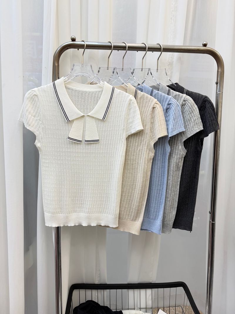 부드러운 바람 살구 색상 폴로 칼라 니트 티셔츠 여성 배색 나비 매듭 디자인 여름 출퇴근 데이트 다용도 맨위