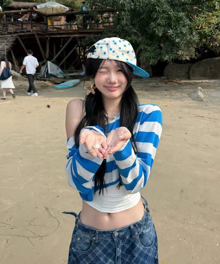r1dge 아메리칸 느긋한 바람 스트라이프 보트넥 긴팔 티셔츠 여성 핫걸 캐주얼 슬림해 보이는 이슬 뼈의 자외선 차단 블라우스