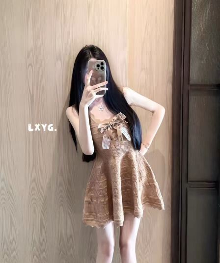 lxyg 여름 새로운 나비 매듭 화이트 민소매 얼음 실크 니트 조끼 원피스 허리 수축 한 마디 슬립 미니 스커트