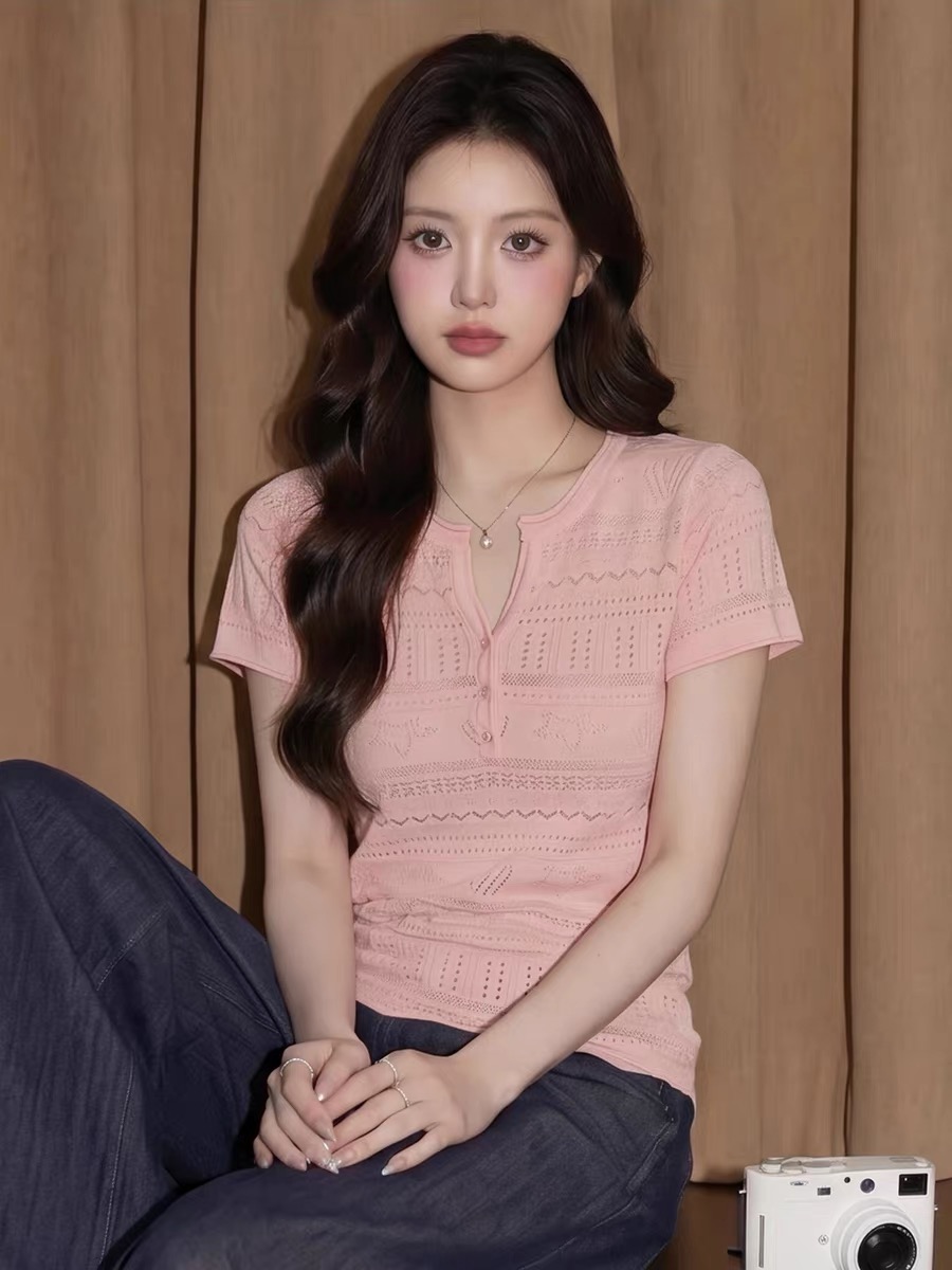 한 부서 주황색 홀로우 아웃 반 개방 칼라 반팔 티셔츠 여성 여름 작은 대중 디자인 센스 몸매 가꾸기 Chic 니트 스웨터 맨위