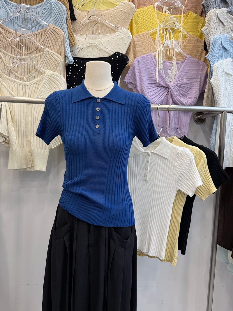 톰 글 래 원인 블루 POLO 칼라 니트 반팔 여성 여름 구덩이 기사 몸매 가꾸기 쇼트 스타일 폴로 칼라 단추 슬림해 보이는 다용도