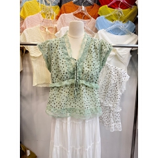批发薄荷绿波点蕾丝小飞袖<b class='q'>雪纺上衣</b>女夏季V领系带<b class='q'>收腰</b>短款小衫