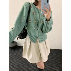批发韩系精美重工立体<b class='q'>手工</b>钩花圆领长袖针织开衫女洋气减龄<b class='q'>毛衣</b>外套潮