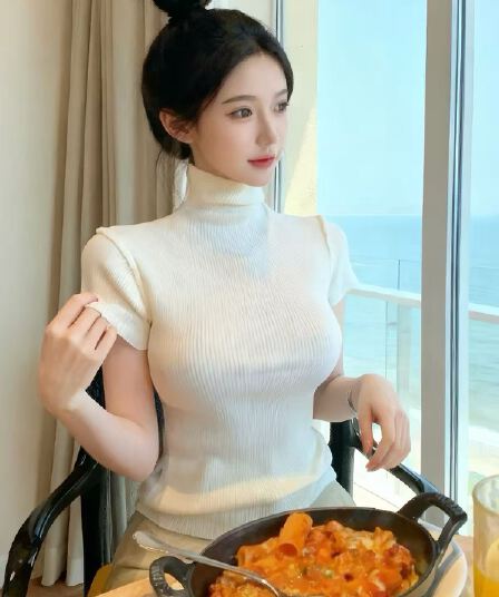 한 부서 기초 다용도 터틀넥 몸매 가꾸기 신축성 니트 스웨터 여성 가을 겨울 반팔 작은 대중 디자인 맨위