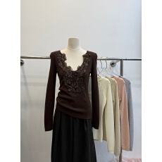 批发V领针织打底衫女秋季重工立体花朵刺绣<b class='q'>修身</b>显瘦长袖内搭针织上衣