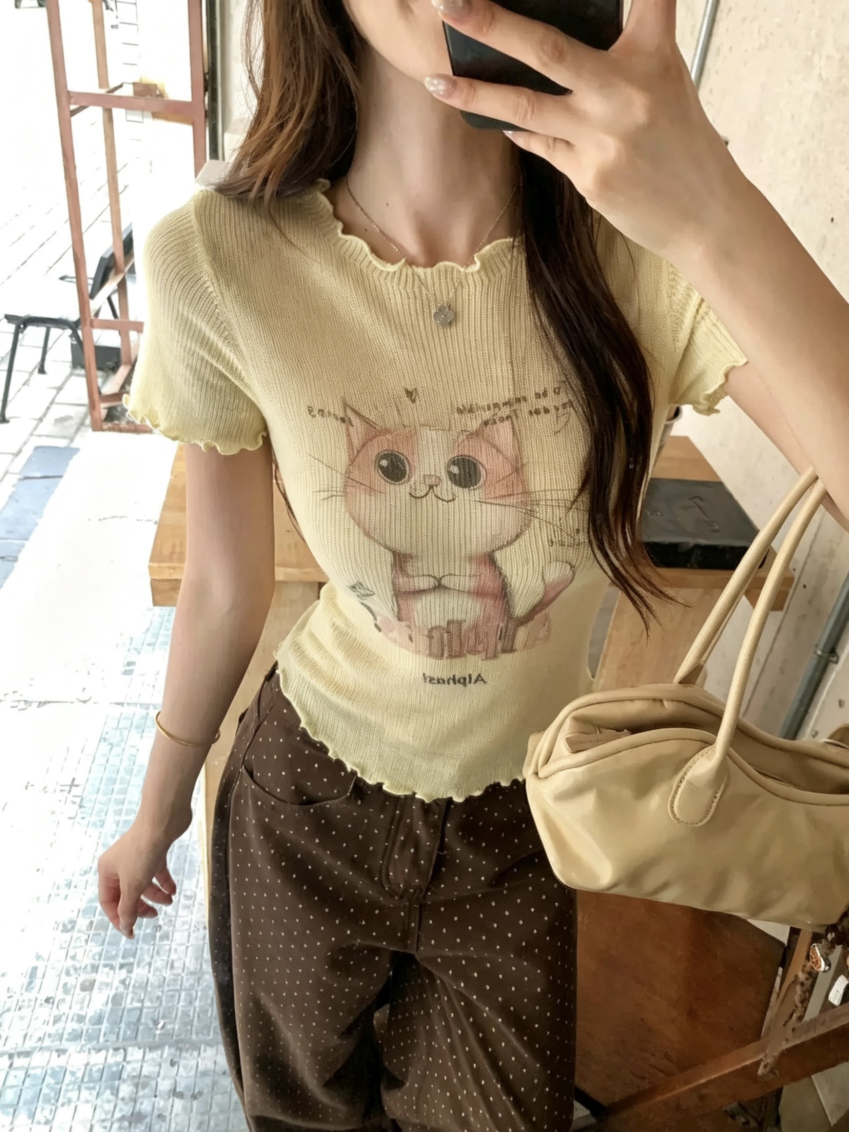 재고 있음 세련된 순수한 욕망 새끼 고양이 프린트 몸매 가꾸기 슬림해 보이는 프릴 부드러운 섬세한 니트 스웨터 부드러운 작은 셔츠