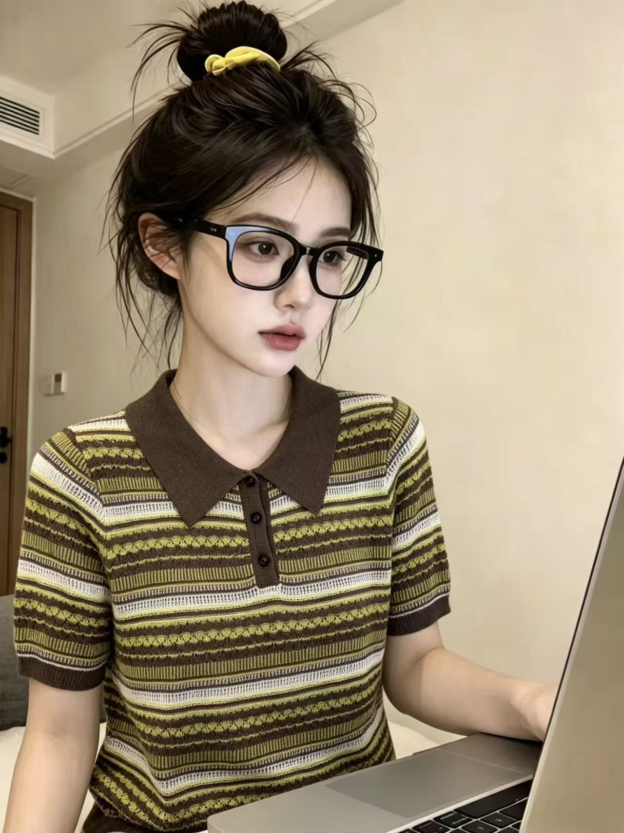 재고 있음 레트로 자카드 폴로 칼라 반팔 티셔츠 여성 여름 루즈핏 얇은 스타일 슬림해 보이는 니트 맨위 chic