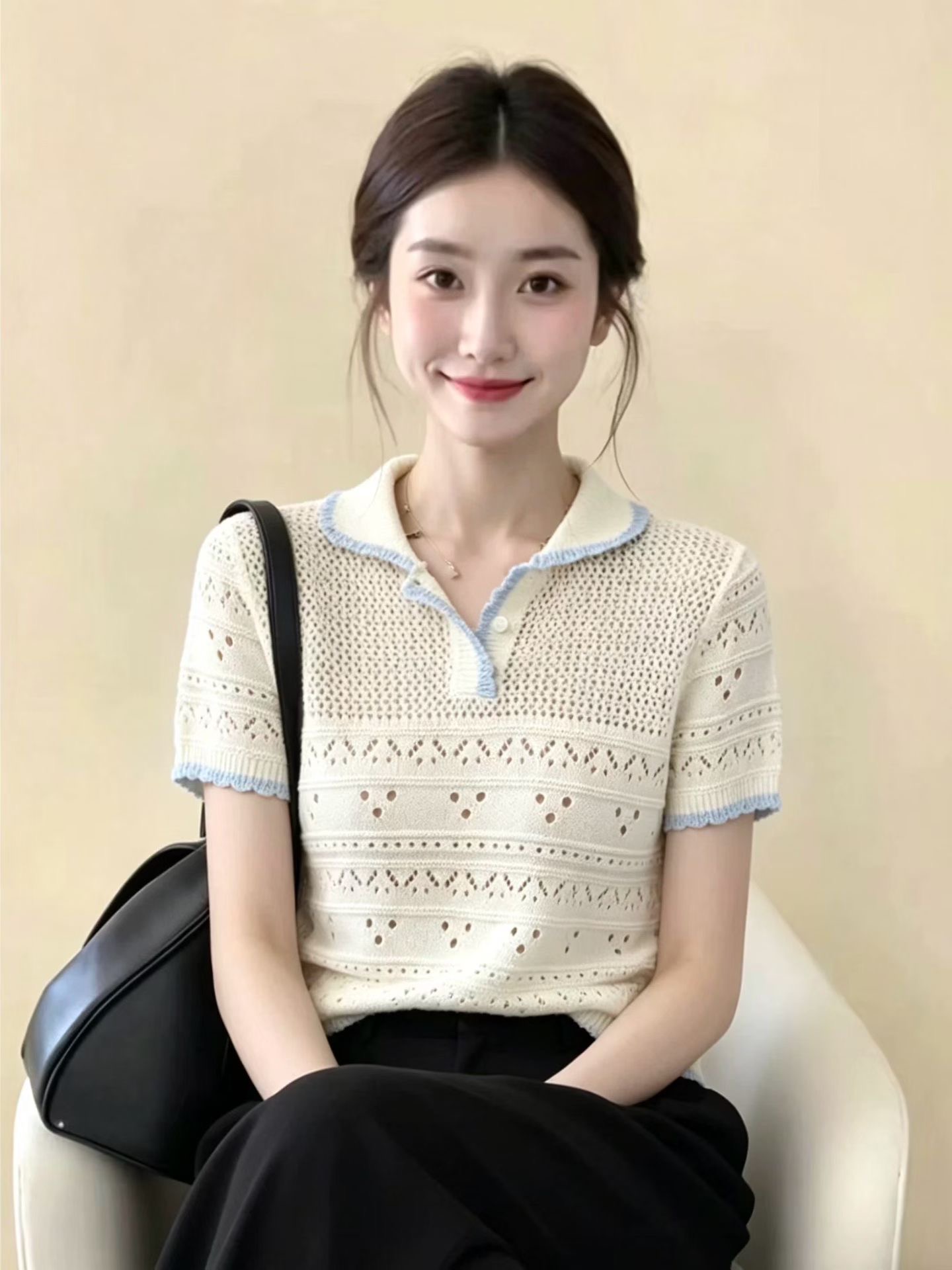 재고 있음 프랑스식 배색 작은 청신 칼라 측면 홀로우 아웃 자수 니트 스웨터 여성 여름 반팔 디자인 센스 연령 감소 맨위