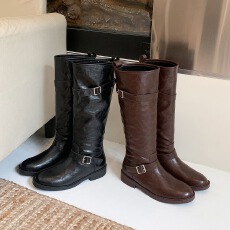 批发秋冬新款腿精出街~时尚圆头时髦皮带扣粗跟长靴女高筒骑士靴