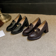 批发8cm厚底小皮鞋女粗跟乐福鞋2025新款秋季金属扣高跟懒人单鞋