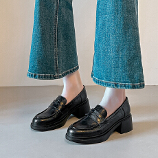 批发2026年新款厚底乐福鞋女英伦百搭通勤一脚蹬单鞋粗跟复古小皮鞋