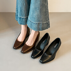 批发2026年小方头浅口单鞋女粗跟中跟鞋黑色通勤静音底体制内上班鞋