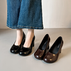 批发2026<b class='q'>春</b>季新款7cm法式亮皮圆头高跟鞋女浅口一脚蹬粗跟单鞋女