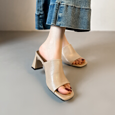 批发2026夏季新款软皮简约高级感方头露趾一字拖鞋女夏高跟凉拖鞋女