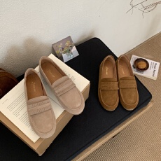 批发牛皮版2026春新款主推  软底奶奶鞋豆豆单鞋女