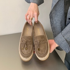 批发真皮版秋<b class='q'>冬</b>新款复古乐福鞋女一脚蹬舒适草编厚底通勤休闲渔夫单鞋
