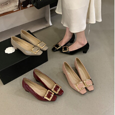 批发单鞋女2026新款女鞋春<b class='q'>夏</b>百搭中高跟小皮ins方头浅口方扣粗跟