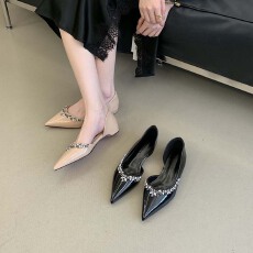 批发绝美平底鞋女2026<b class='q'>春</b>新款法式尖头浅口单鞋舒适瓢鞋水钻超软豆豆鞋