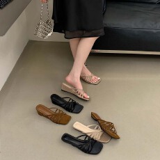 批发5CM~法式<b class='q'>气质</b>露趾坡跟拖鞋女夏外穿百搭时尚仙女风女一字凉拖凉鞋