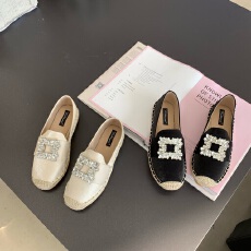 批发2025秋季新款方扣草编渔夫鞋女