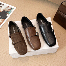 批发复古<b class='q'>英伦</b>风巴洛克雕花小皮鞋女2025新款布洛克乐福鞋单鞋大码鞋