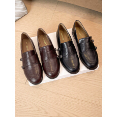 批发<b class='q'>英伦</b>风复古圆头乐福鞋女新款百搭一脚蹬布洛克小皮鞋单鞋大码鞋