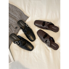 批发2026春夏新款时尚方头凉拖穆勒鞋法式平底小众包头半拖鞋一脚蹬鞋