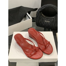 批发黑红黄银35-40码