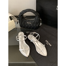 批发黑红白银35-40码